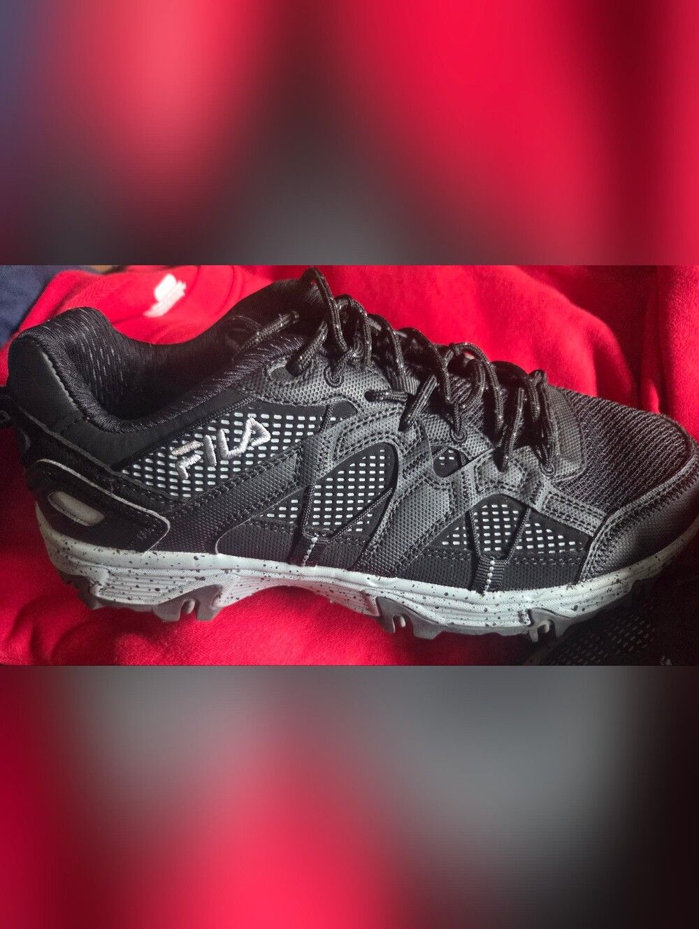 Fila Black and White Sport Sneakers - Mens 9